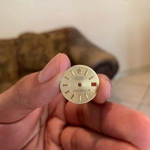 Rolex Ladies 24mm gold ridged Dial Stick